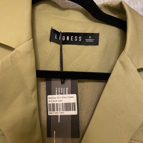 Lioness Steinway Mini Dress! Worn once, still has tags! - Picture 3 of 3